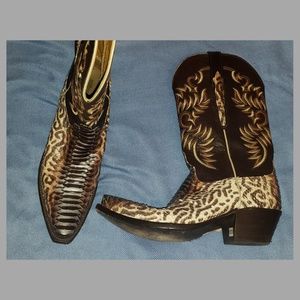 Lucchese Classic Handmade Cowboy Boots